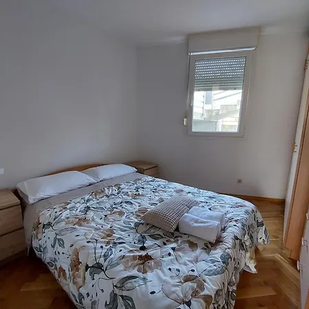 Apartmán Loni *