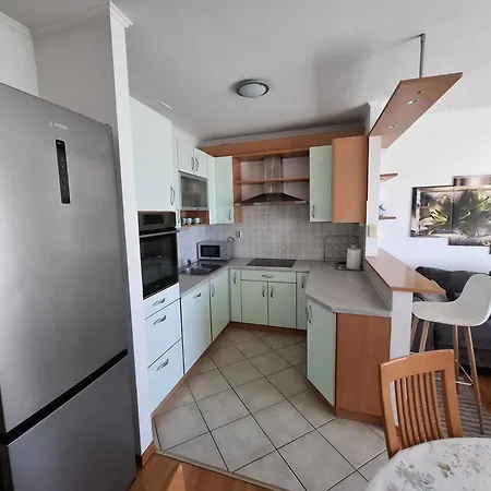 Apartman Loni *