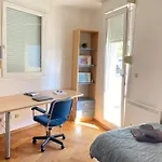 Loni Apartman